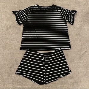 Stripe Ruffle Top and Shorts Set - Size 4XL
